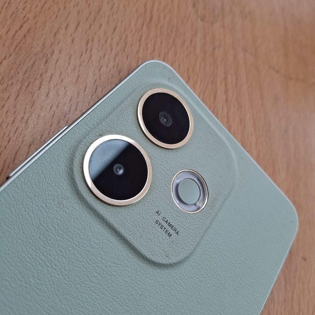 CELULAR OPPO A5 PRO CPH2711 (2025) 256 GB 8 GB RAM (SEMINUEVO)
