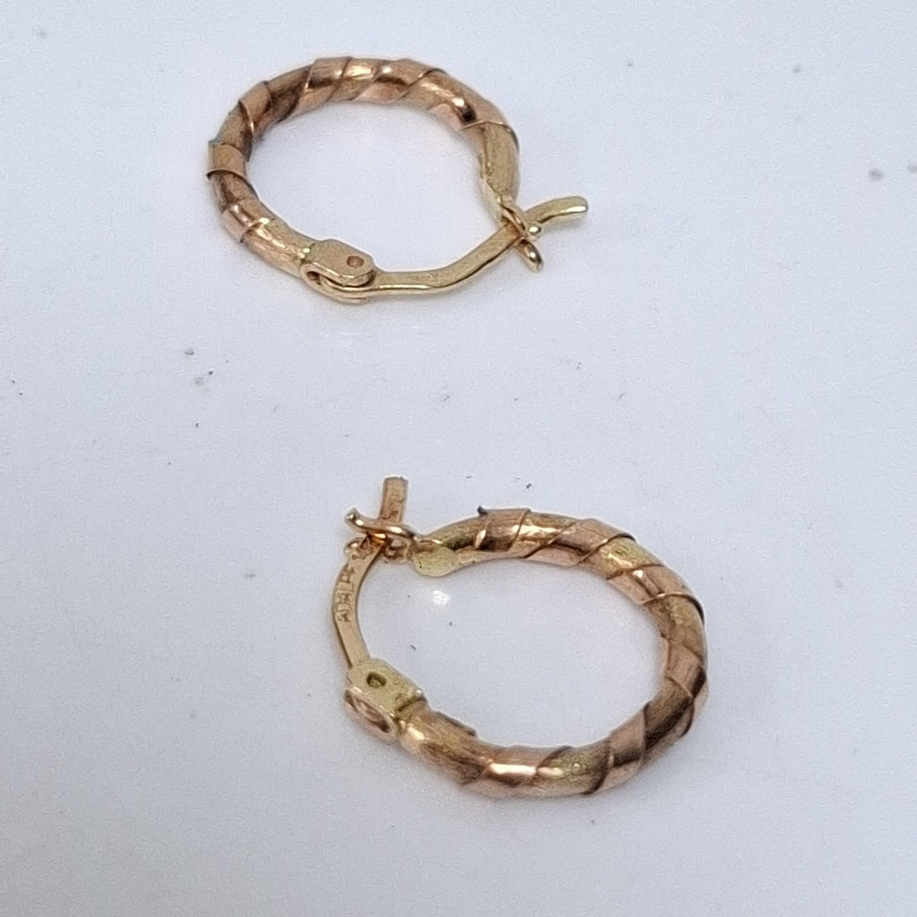 ARRACADAS PAR ORO 14 K 1.5 GRMS (SEMINUEVO)