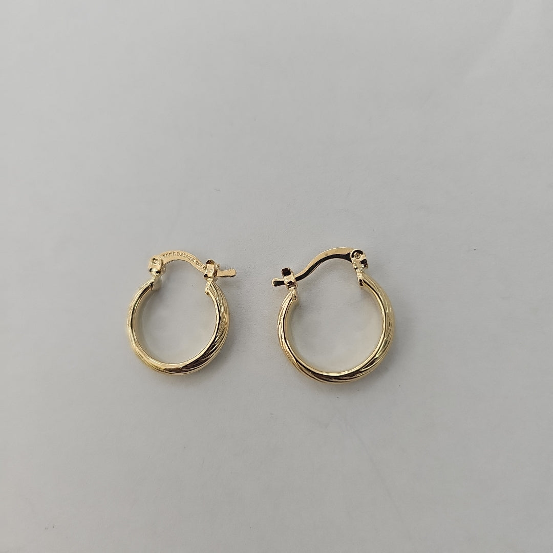 ARETES ARRACADA ASTRIADA 14K 1.7 GR (NUEVO)