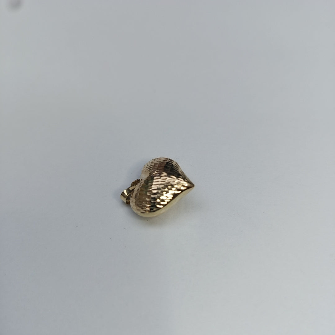 DIJE TEJIDO CORAZON LABRADO 14K 0.9 GR (NUEVO)