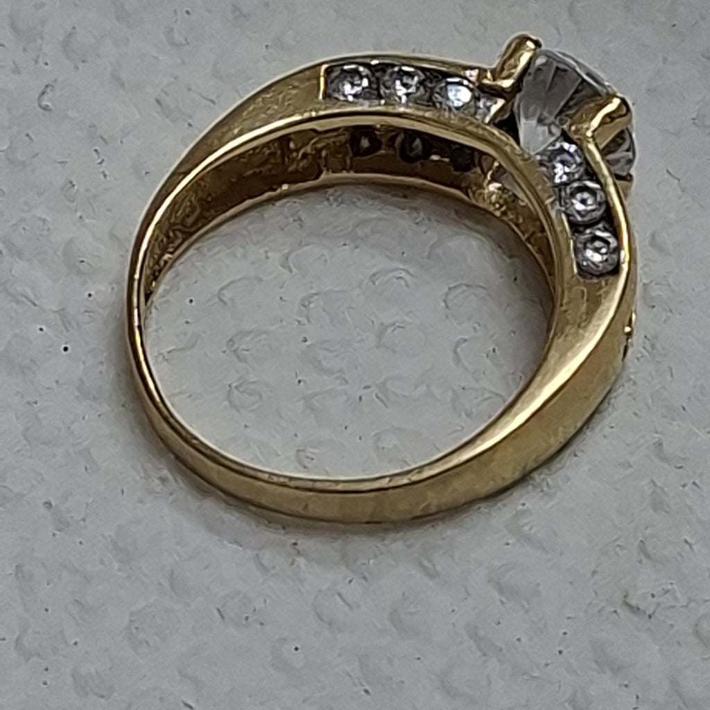 ANILLO ORO 10 K 3.9 GRMS (SEMINUEVO)