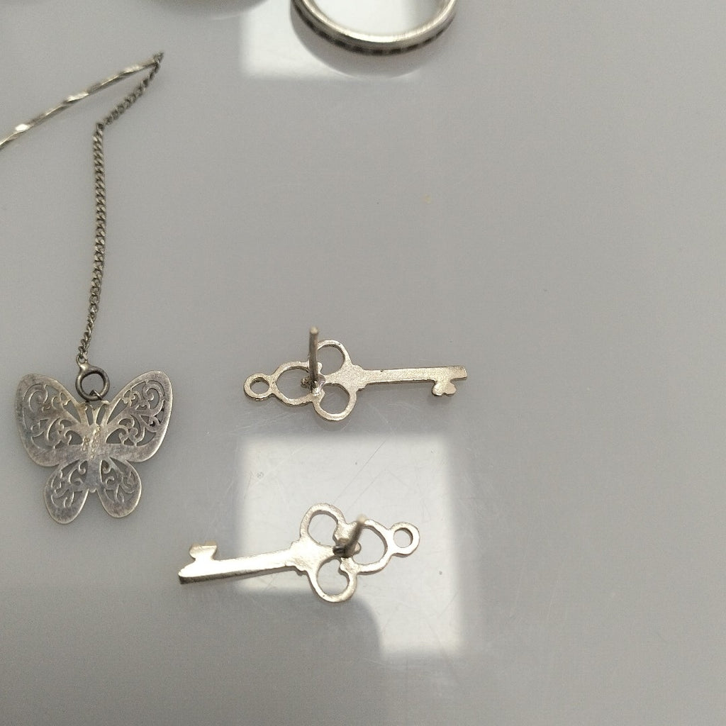 ARETES PAR PLATA 10.4 GRMS (SEMINUEVO)