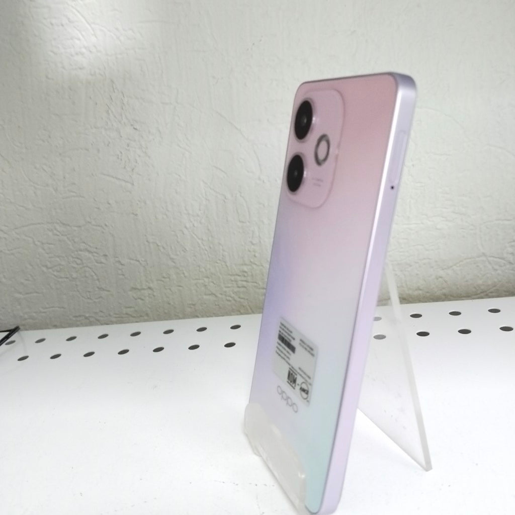 CELULAR OPPO A5 PRO 5G CPH2695 (2025) 256 GB 8 GB RAM (SEMINUEVO)