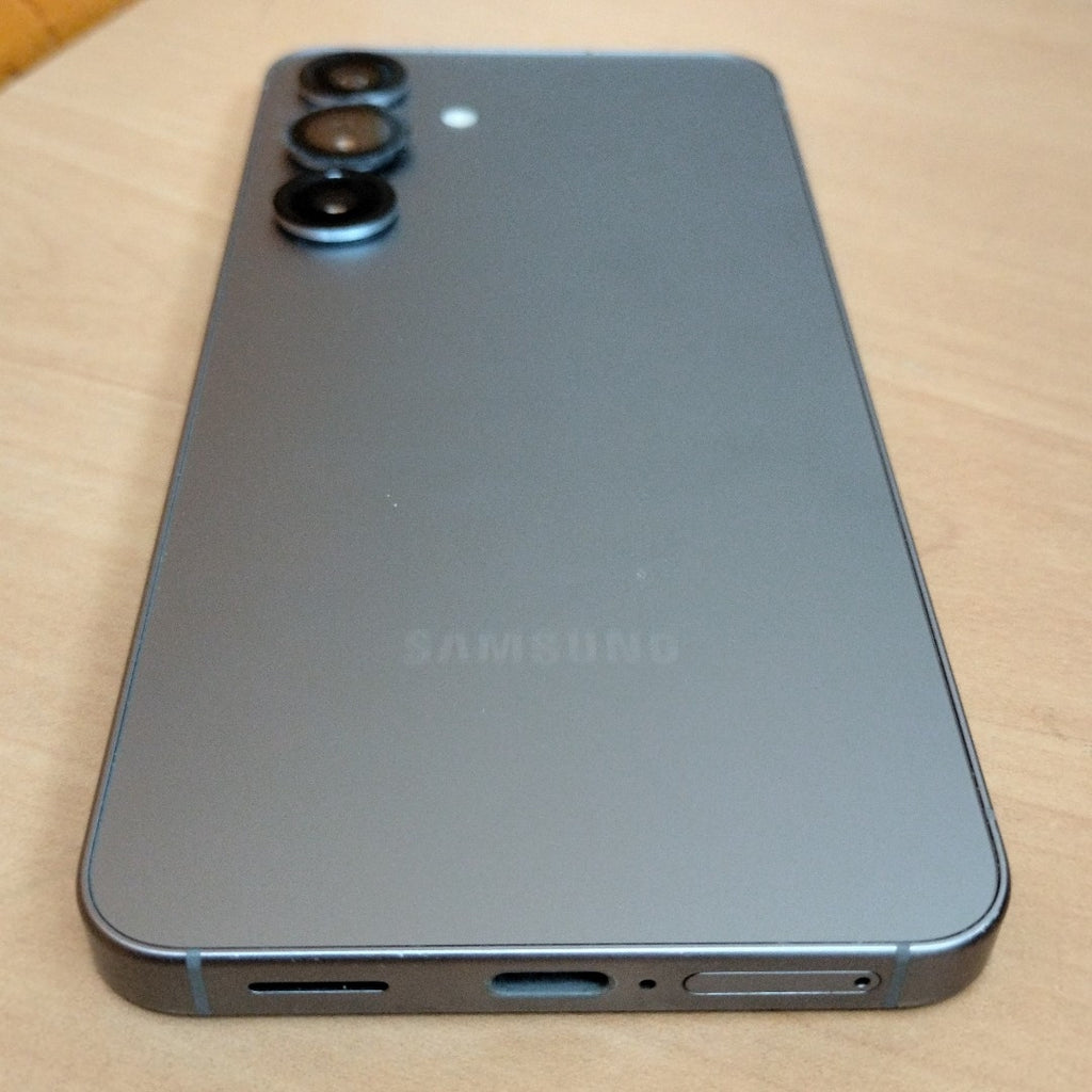 CELULAR SAMSUNG GALAXY S25 SM-S931B (2025) 256 GB 12 GB RAM (SEMINUEVO)