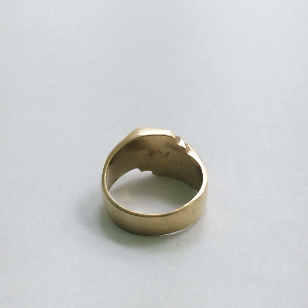ANILLO DE GRADUACIÓN ORO 10 K 6,50 GRMS (SEMINUEVO)