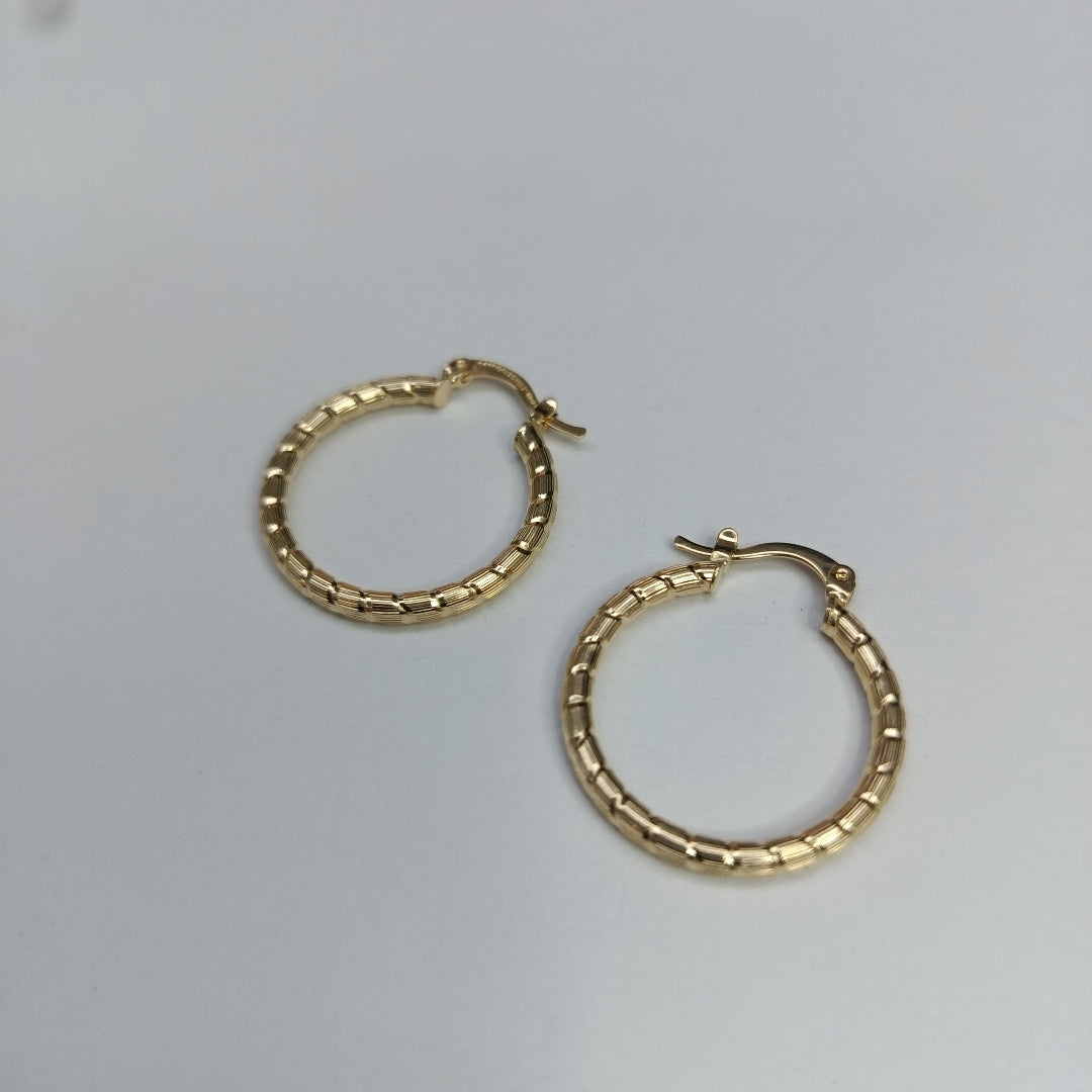 ARETES ARRACADAS LABRADAS 14K 3.2 GR (NUEVO)
