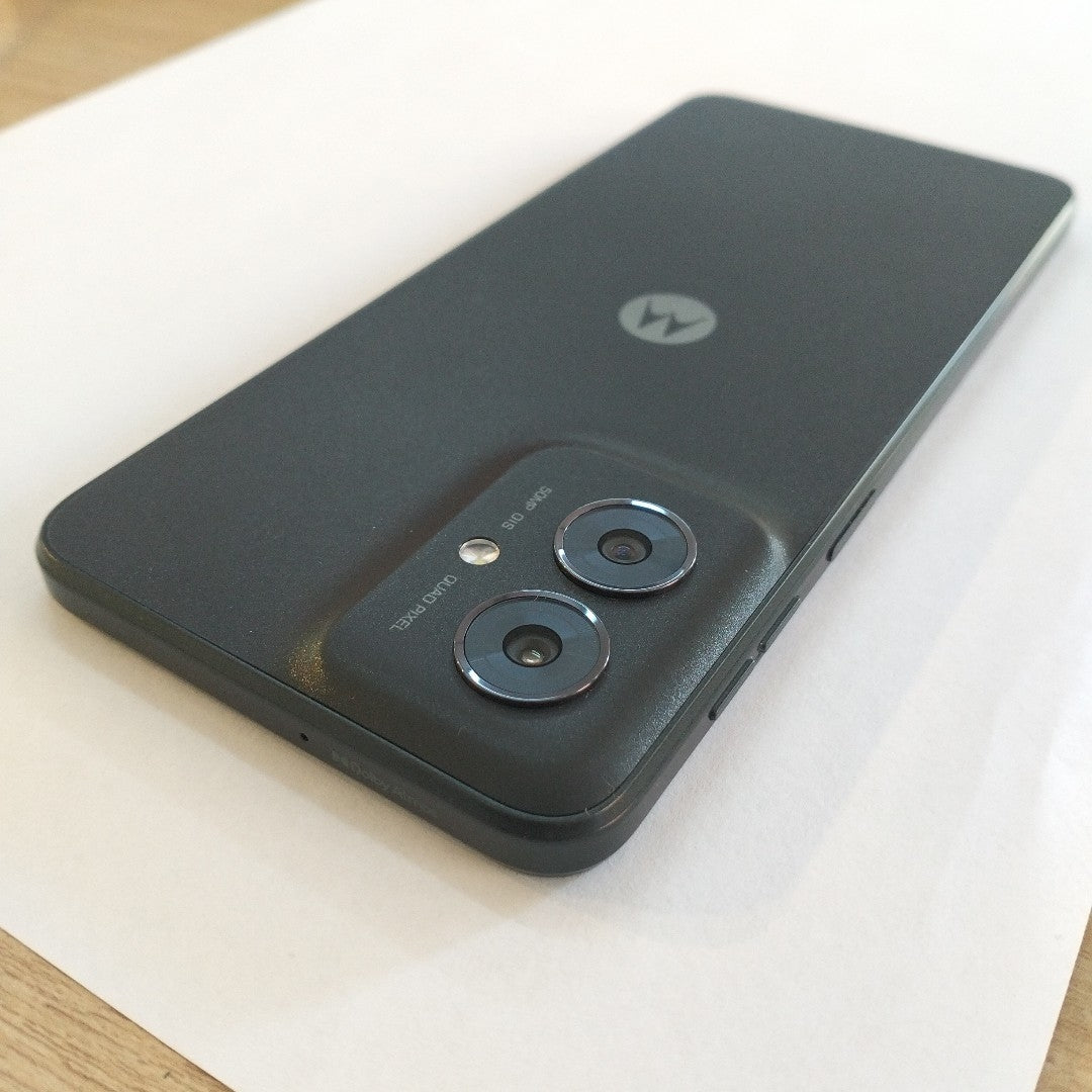 CELULAR MOTOROLA MOTO G55 5G XT2435-1(2024) 256 GB 8 GB RAM (SEMINUEVO)