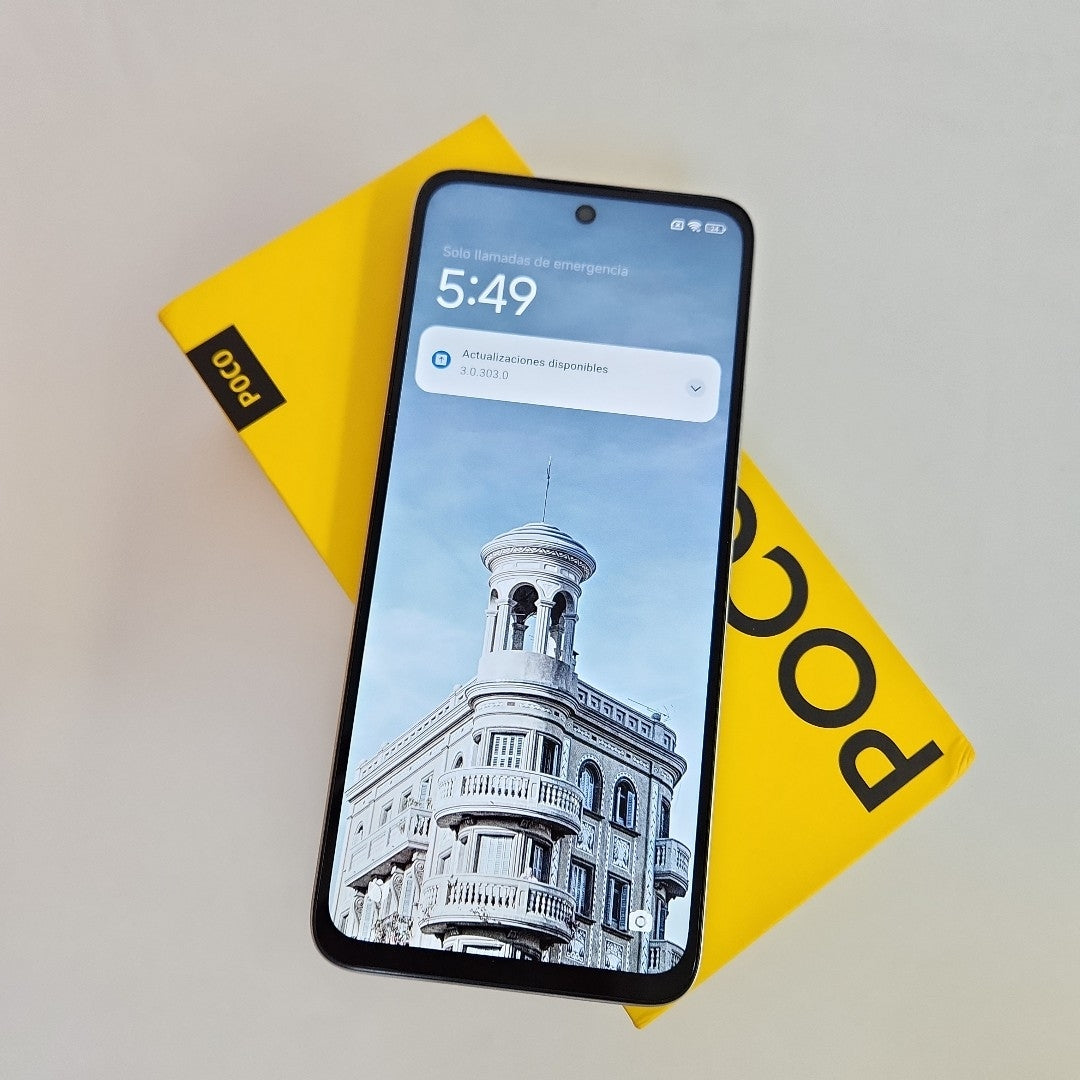 CELULAR XIAOMI POCO M6 2404APC5FG (2023) 256 GB 8 GB RAM (SEMINUEVO)