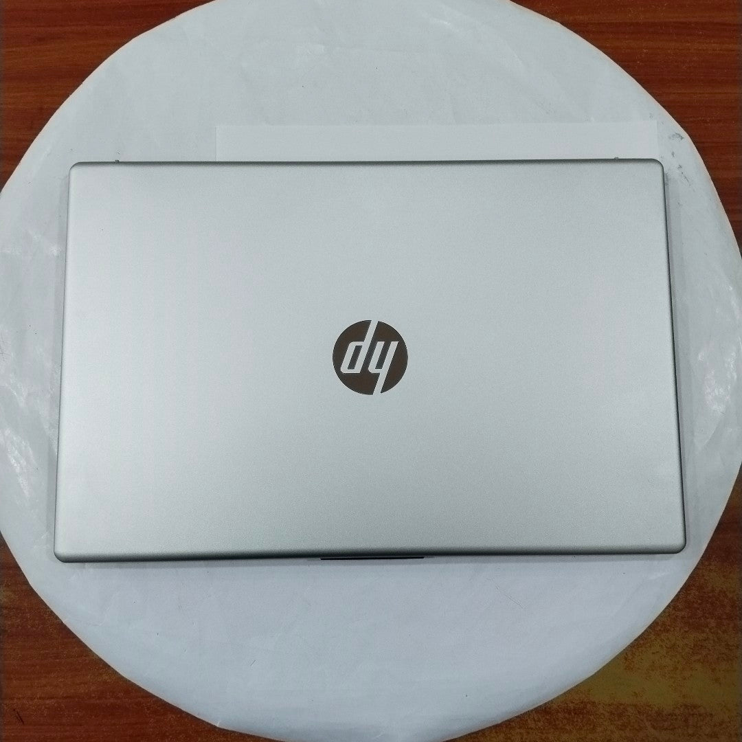 LAPTOP HP 15-FC0080LA (2024) 512 GB SSD 16 GB RAM (SEMINUEVO)