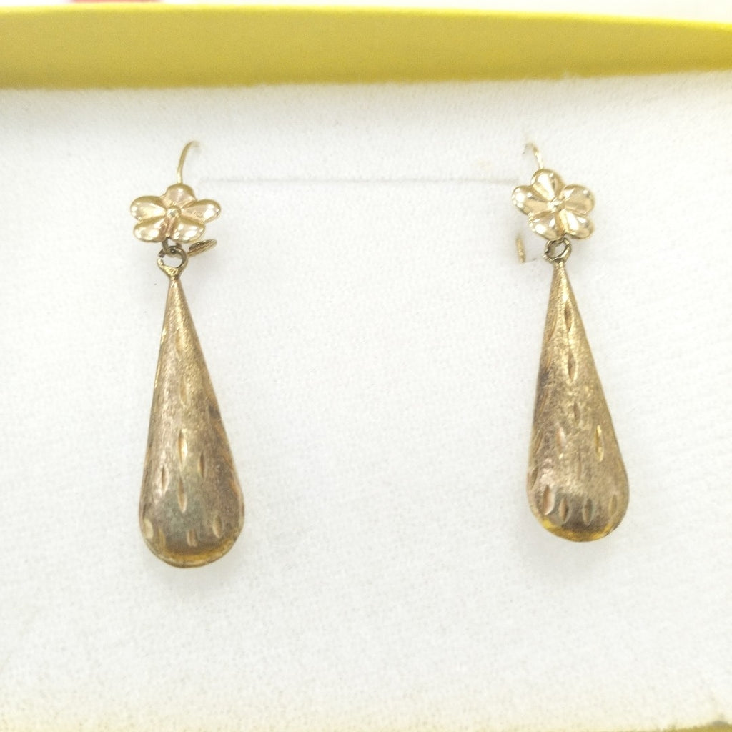 ARETES PAR ORO 8 K 1.8 GRMS (SEMINUEVO)