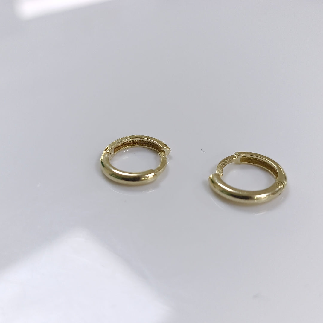 ARETES ARRACADAS LISAS 10K 1.1 GR (NUEVO)