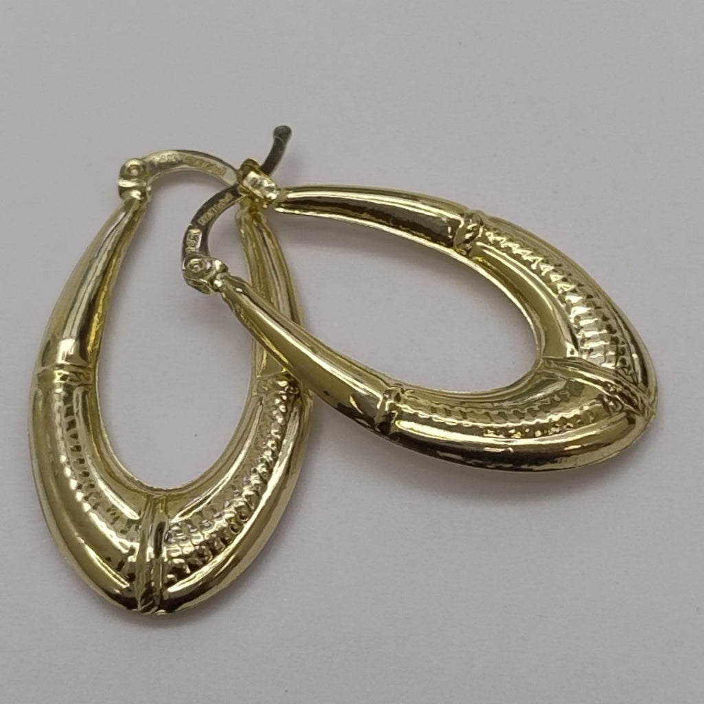 ARETES ARRACADAS ESTRIADAS 14K 2.6 GR (NUEVO)
