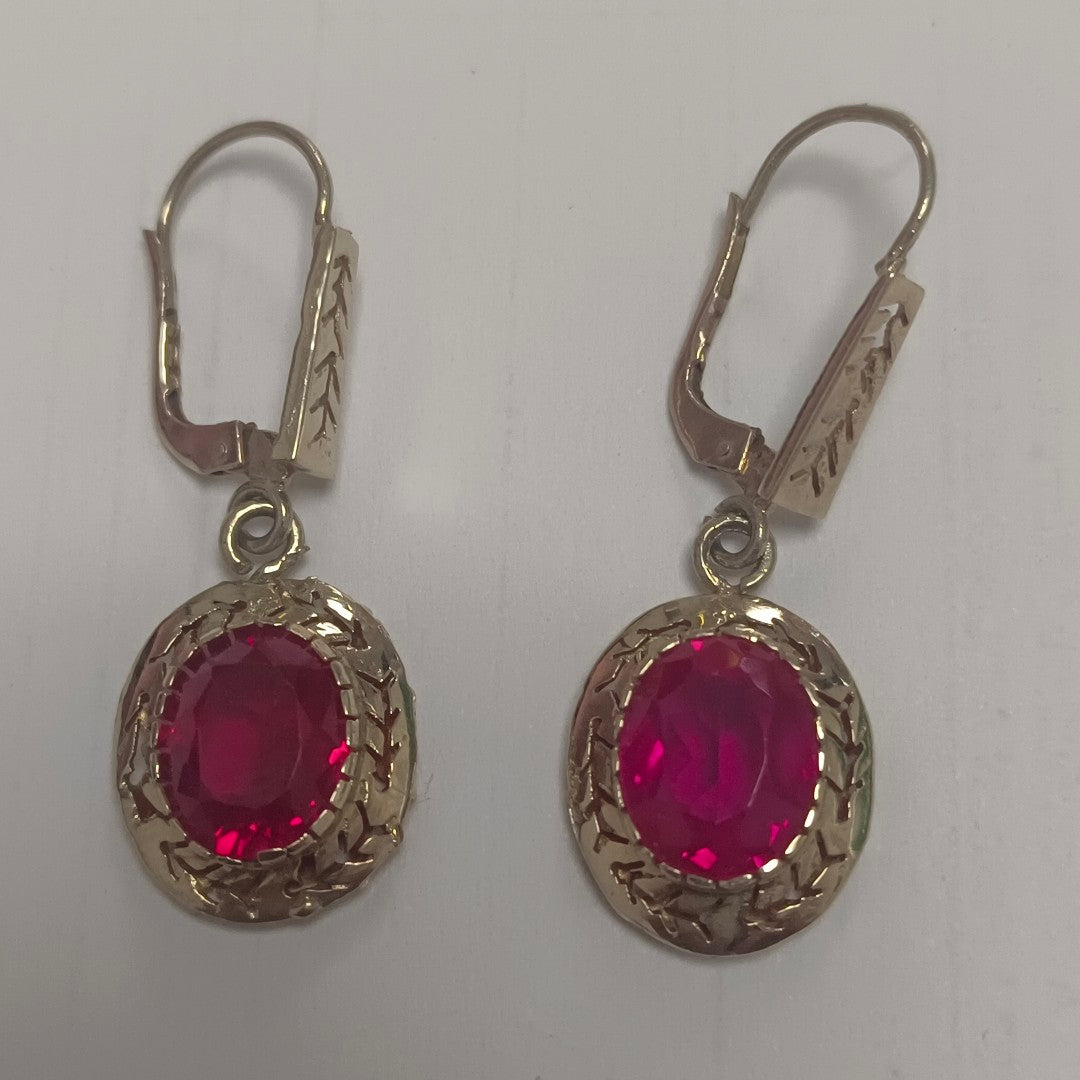 ARETES PAR ORO 14 K 4.8 GRMS (SEMINUEVO)