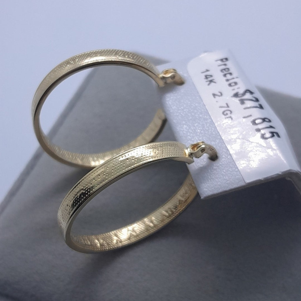 ARETES ARRACADAS TROQUELADA 14K 2.7 GR (NUEVO)