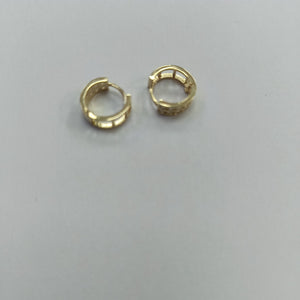 ARETES HUGGIES C CIRCONIAS 14K 1.7 GR (NUEVO)