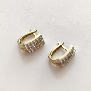 ARETES PAR ORO 10 K 3.9 GRMS (SEMINUEVO)