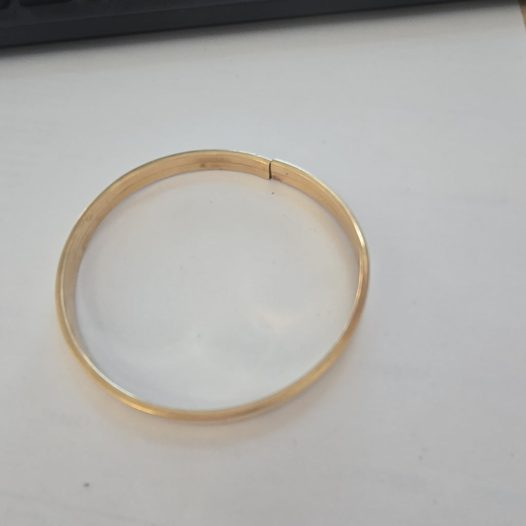PULSERA RIGIDA ORO 10 K 7.6 GRMS (SEMINUEVO)