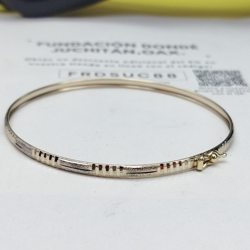 PULSERA RIGIDA ORO 10 K 3.8 GRMS (SEMINUEVO)