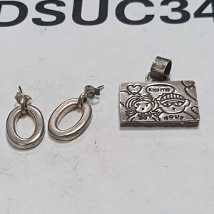 ARETES PAR, DIJE PLATA 10.5 GRMS (SEMINUEVO)
