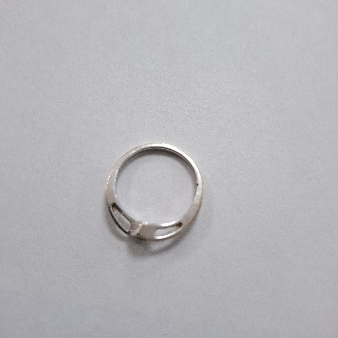ANILLITO ORO, ORO BLANCO 14 K 2.2 GRMS (SEMINUEVO)