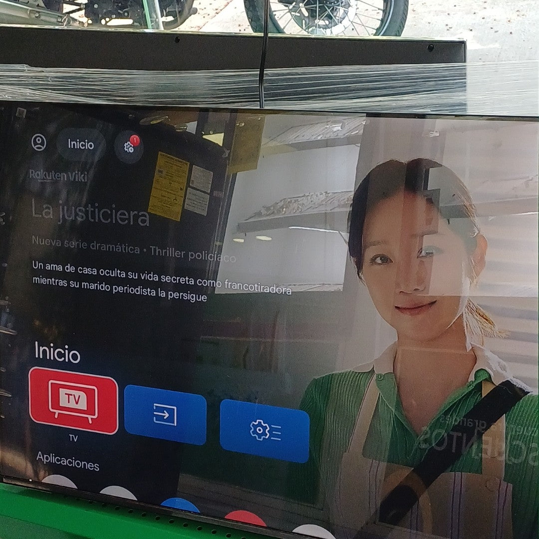 PANTALLA TCL 50Q63K (2025) 50" LED 4K (SEMINUEVO)