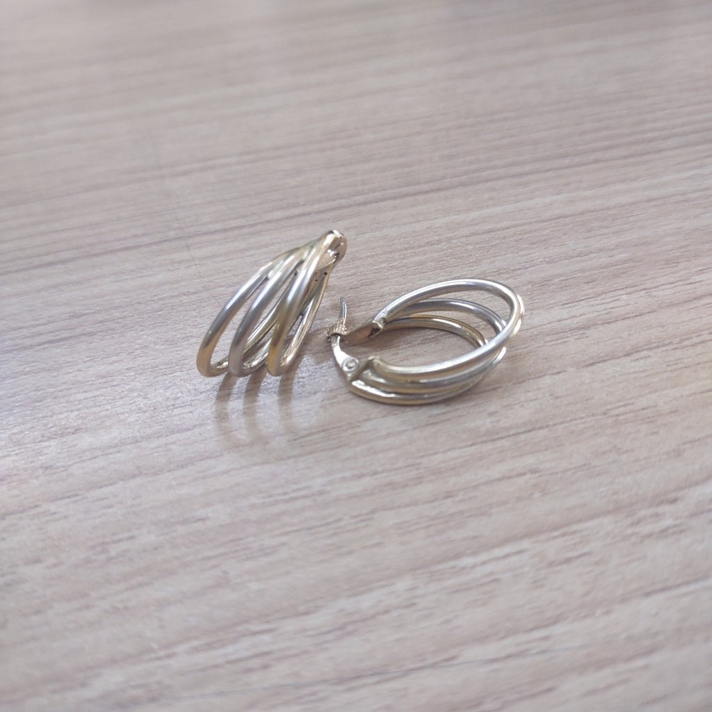 ARRACADAS PAR ORO 14 K 3.9 GRMS (SEMINUEVO)