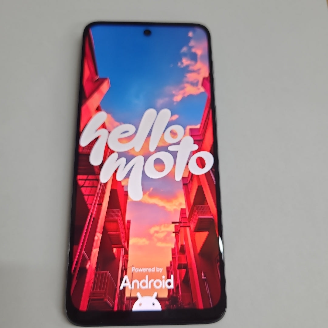CELULAR MOTOROLA MOTO G55 5G XT2435-1(2024) 256 GB 8 GB RAM (SEMINUEVO)