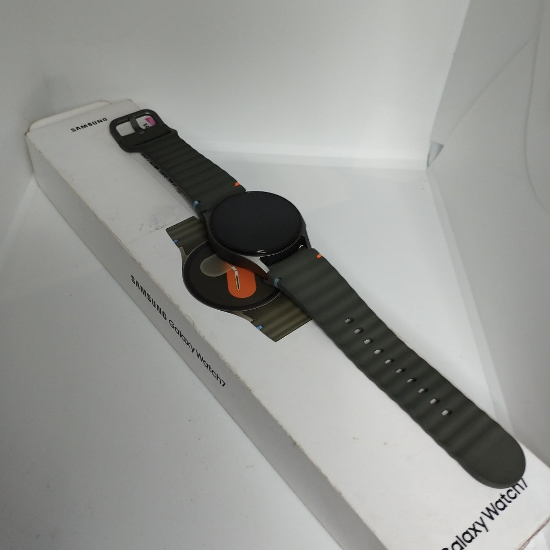 SMARTWATCH SAMSUNG GALAXY WATCH 7 SM-L300 40 MM BLUETOOTH (SEMINUEVO)