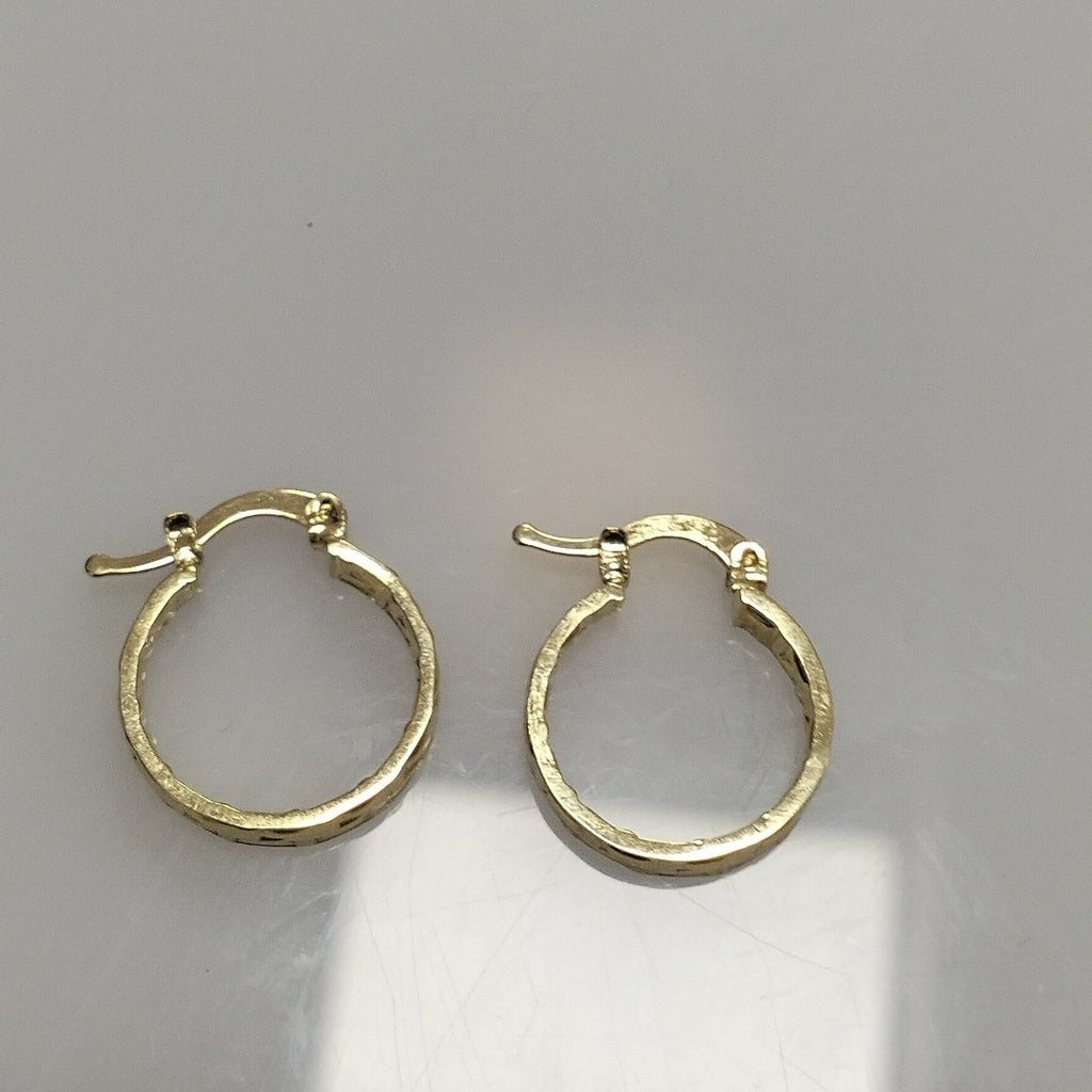 ARETES ARRACADAS FIG GRECAS 14K 1.8 GR (NUEVO)