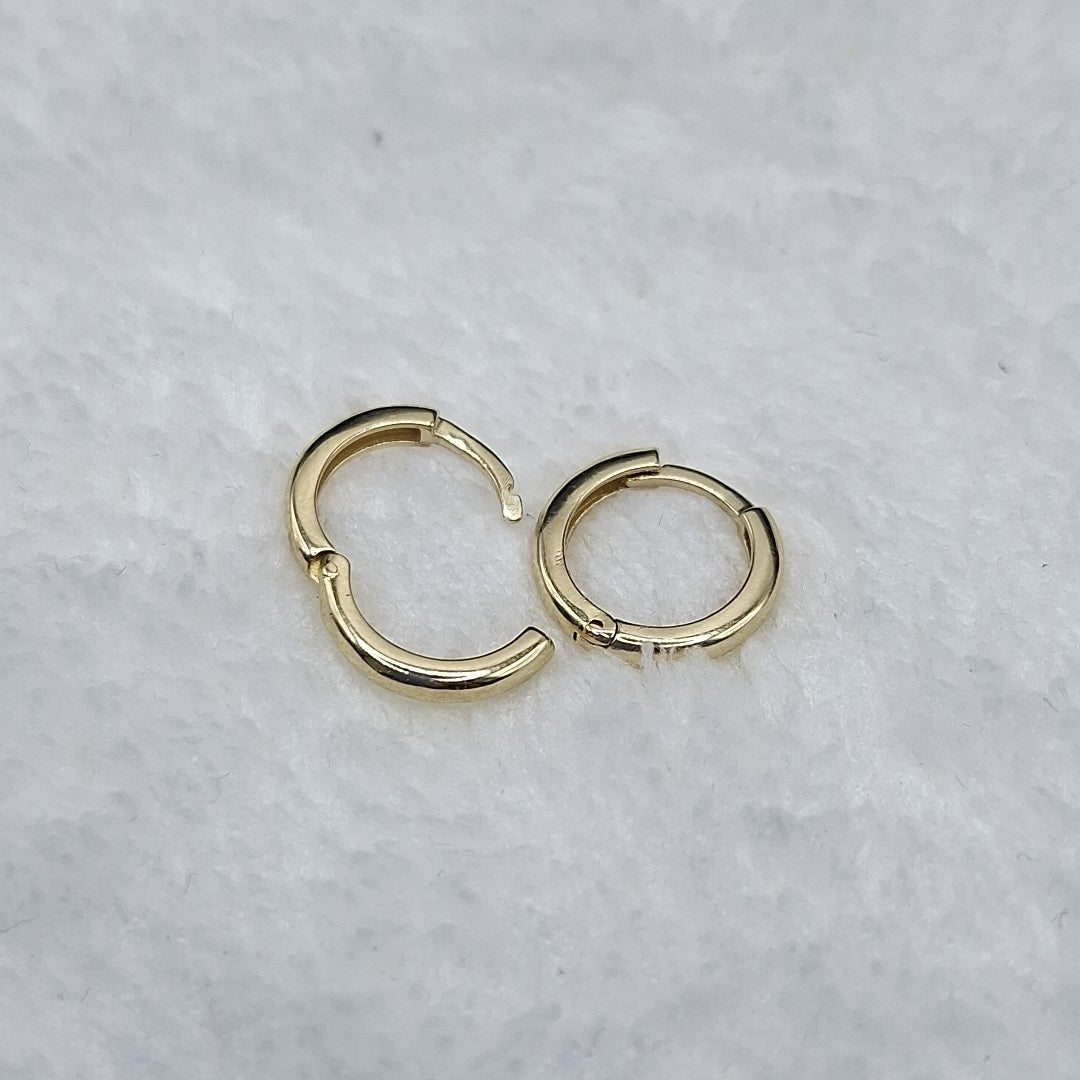 ARETES ARRACADAS LISAS 10K 1.2 GR (NUEVO)