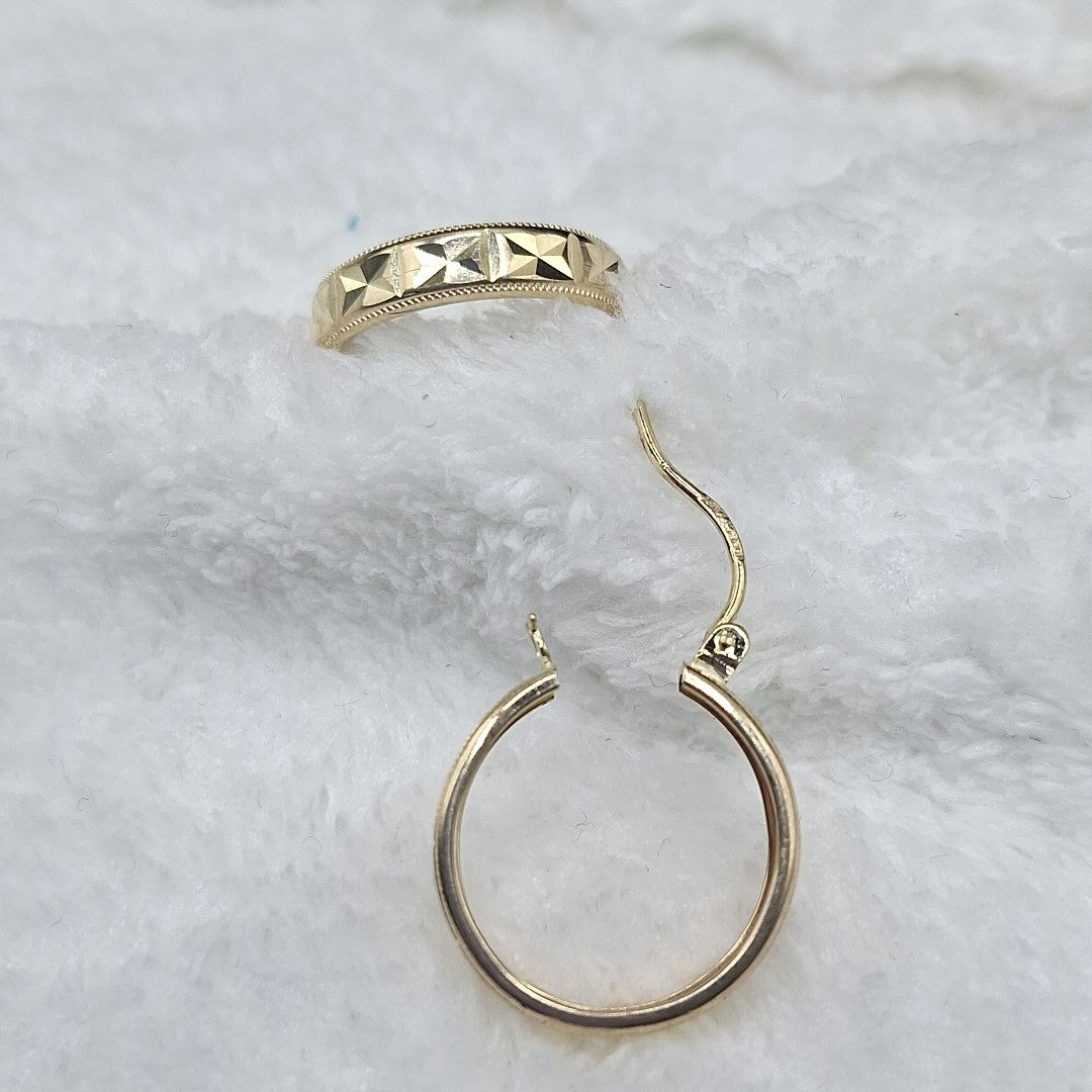 ARETES ARRACADAS LABRADAS 10K 2.2 GR (NUEVO)