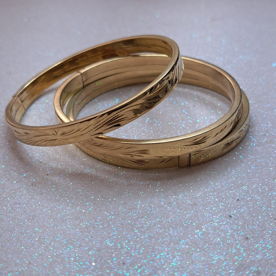 PULSERA RIGIDA ORO 10 K 25.6 GRMS (SEMINUEVO)