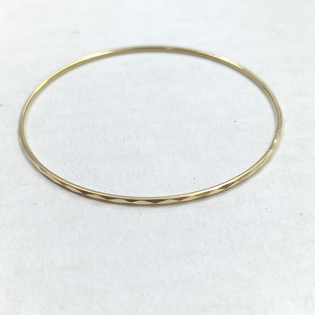 PULSERA RIGIDA ORO 14 K 3.1 GRMS (SEMINUEVO)