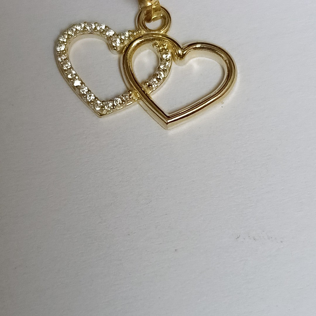 DIJE TEJIDO DOS CORAZONES CON CIRCONIAS 14K 1.4 GR (NUEVO)