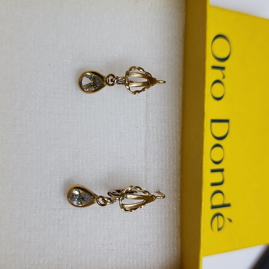 ARETES PAR ORO 8 K 1.8 GRMS (SEMINUEVO)
