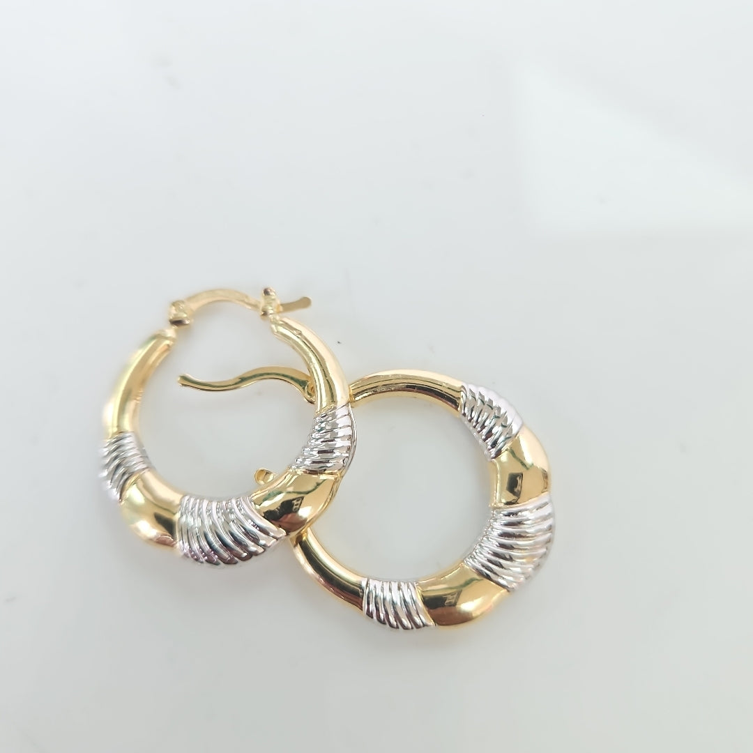 ARETES ARRACADAS HUECAS COMBINADAS 14K 2.6 GR (NUEVO)