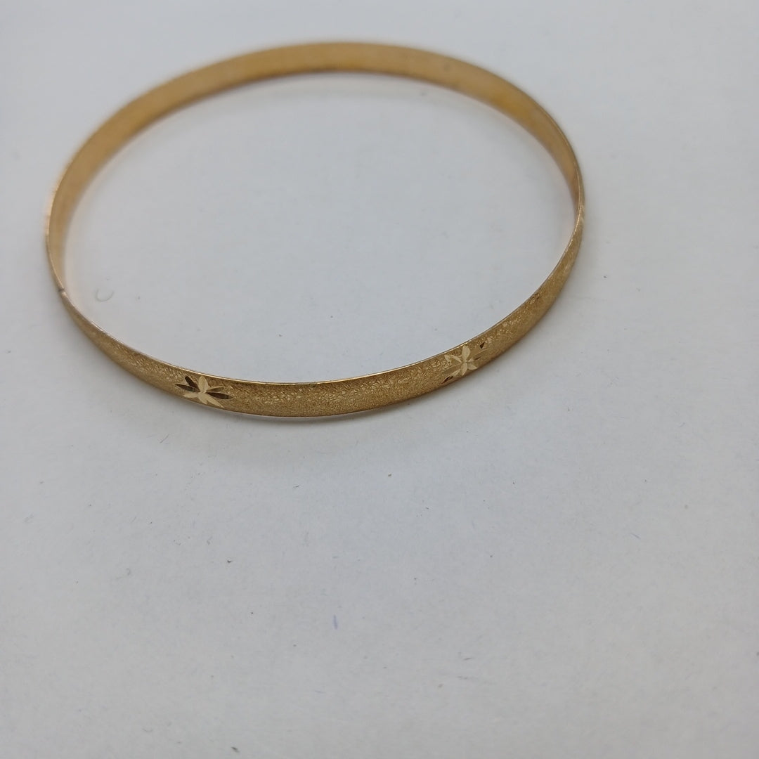 PULSERA RIGIDA ORO 10 K 5.4 GRMS (SEMINUEVO)