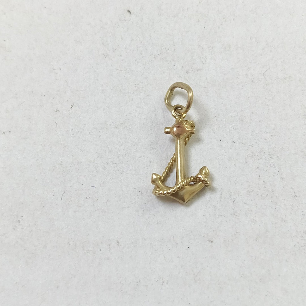 DIJE ORO 14 K 0.7 GRMS (SEMINUEVO)