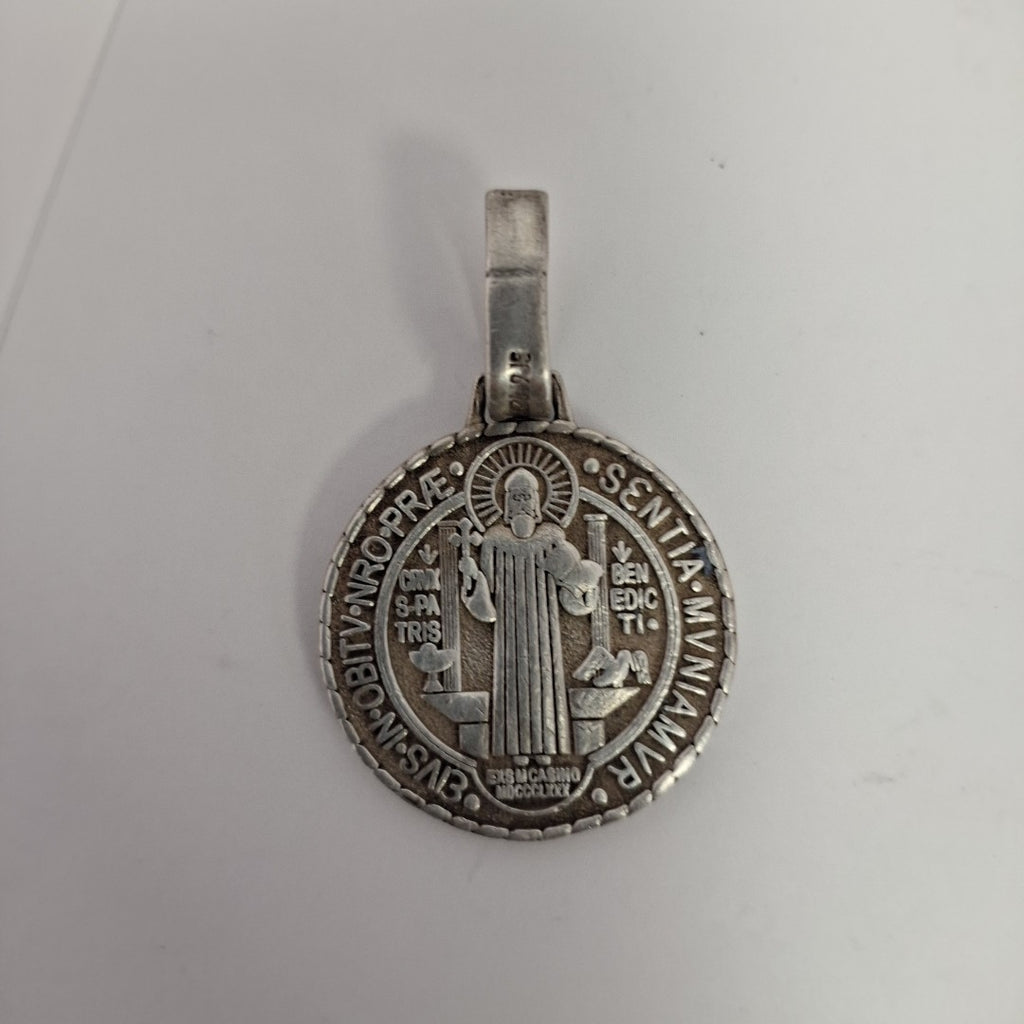 MEDALLA RELIGIOSA PLATA 10.9 GRMS (SEMINUEVO)