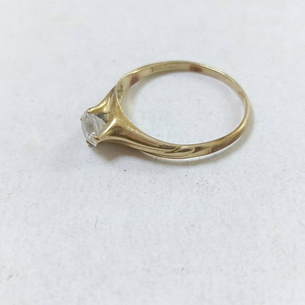 SOLITARIO ORO 14 K 1.2 GRMS (SEMINUEVO)