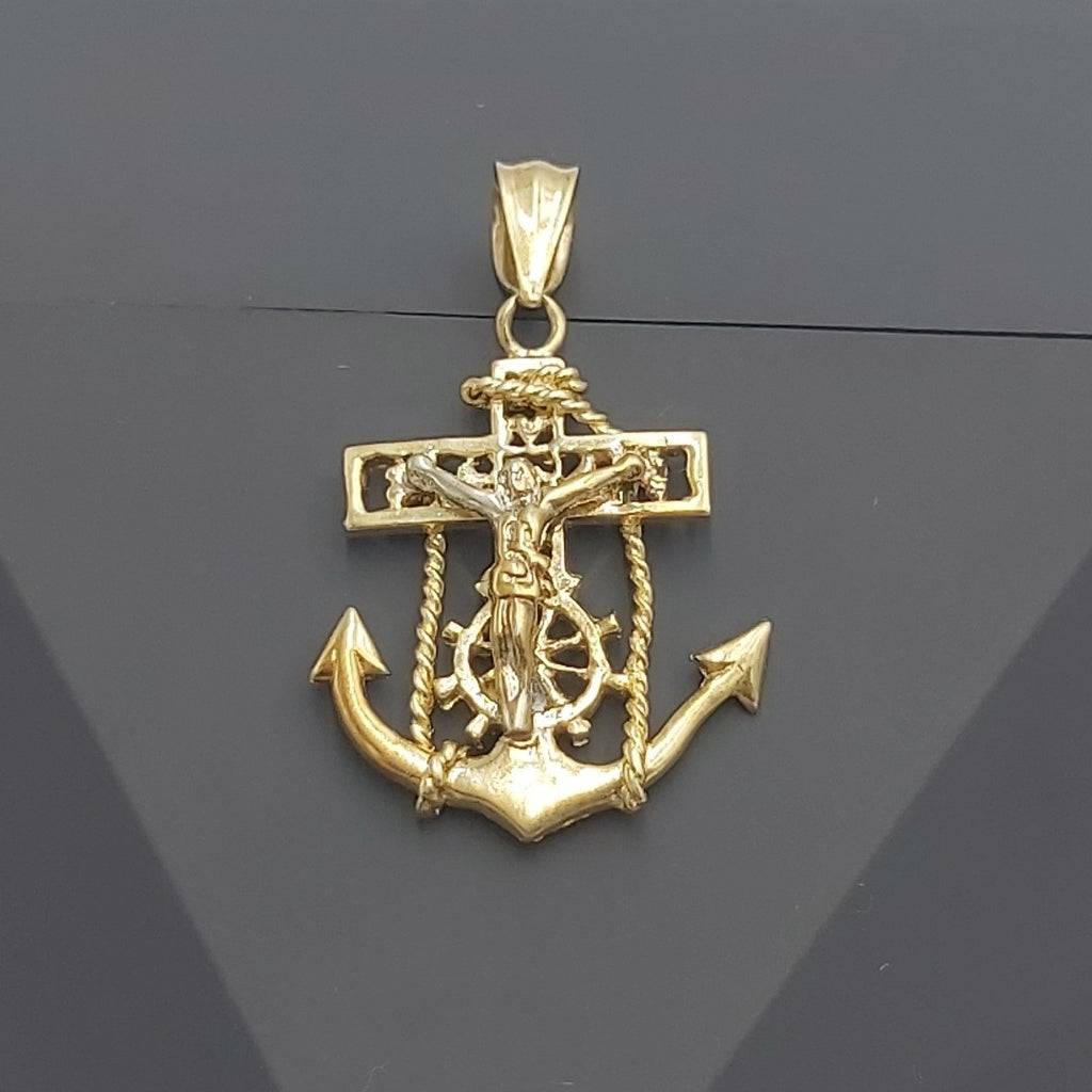 CRISTO EN ANCLA ORO 14 K 1.4 GRMS (SEMINUEVO)