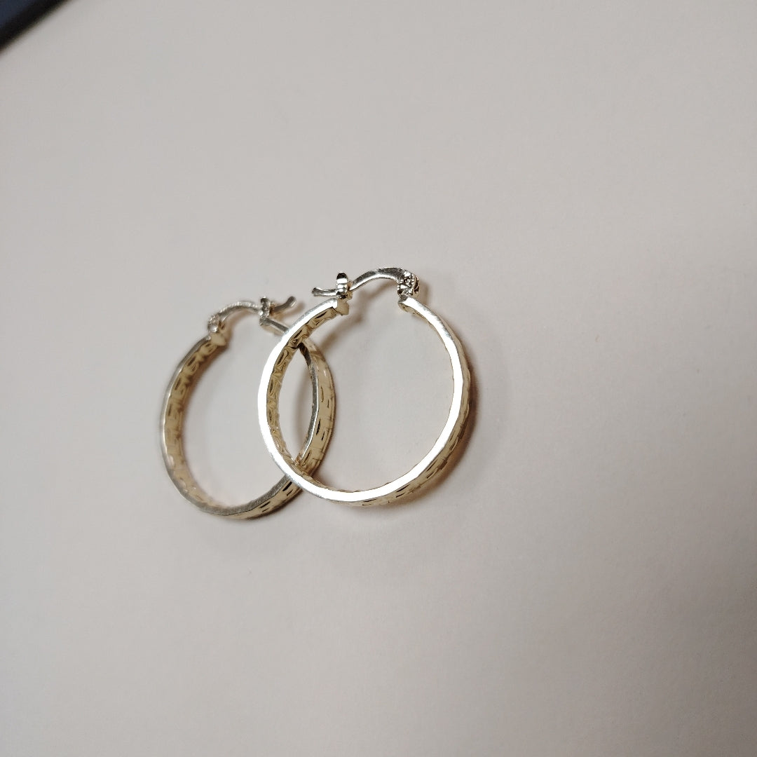 ARETES TEJIDO ARRACADA CON GRECAS 14K 2.7 GR (NUEVO)