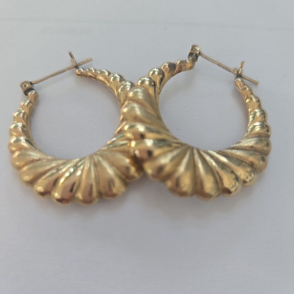 ARETES PAR ORO 10 K 3.9 GRMS (SEMINUEVO)