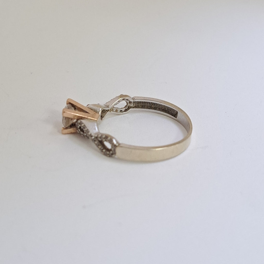 ANILLITO ORO BLANCO 10 K 2,60 GRMS (SEMINUEVO)