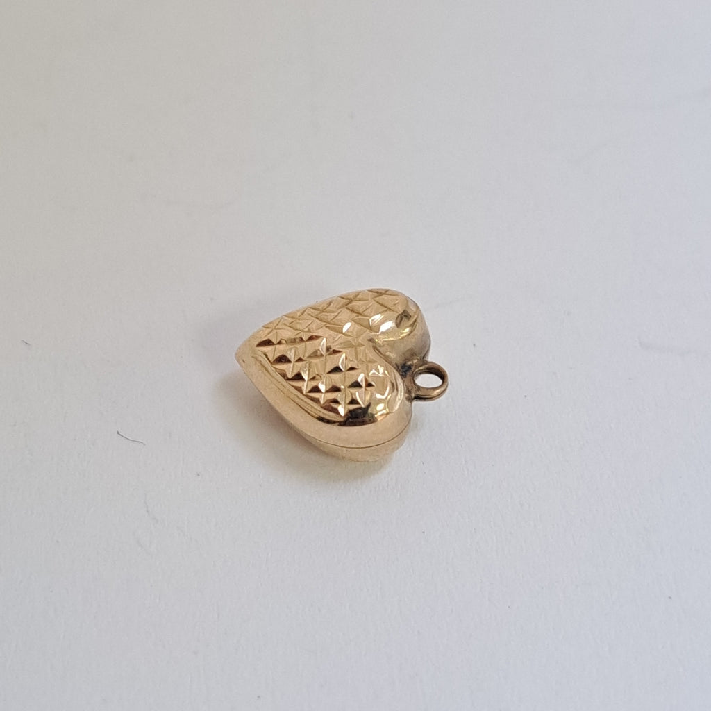 DIJE ORO 10 K 0.6 GRMS (SEMINUEVO)
