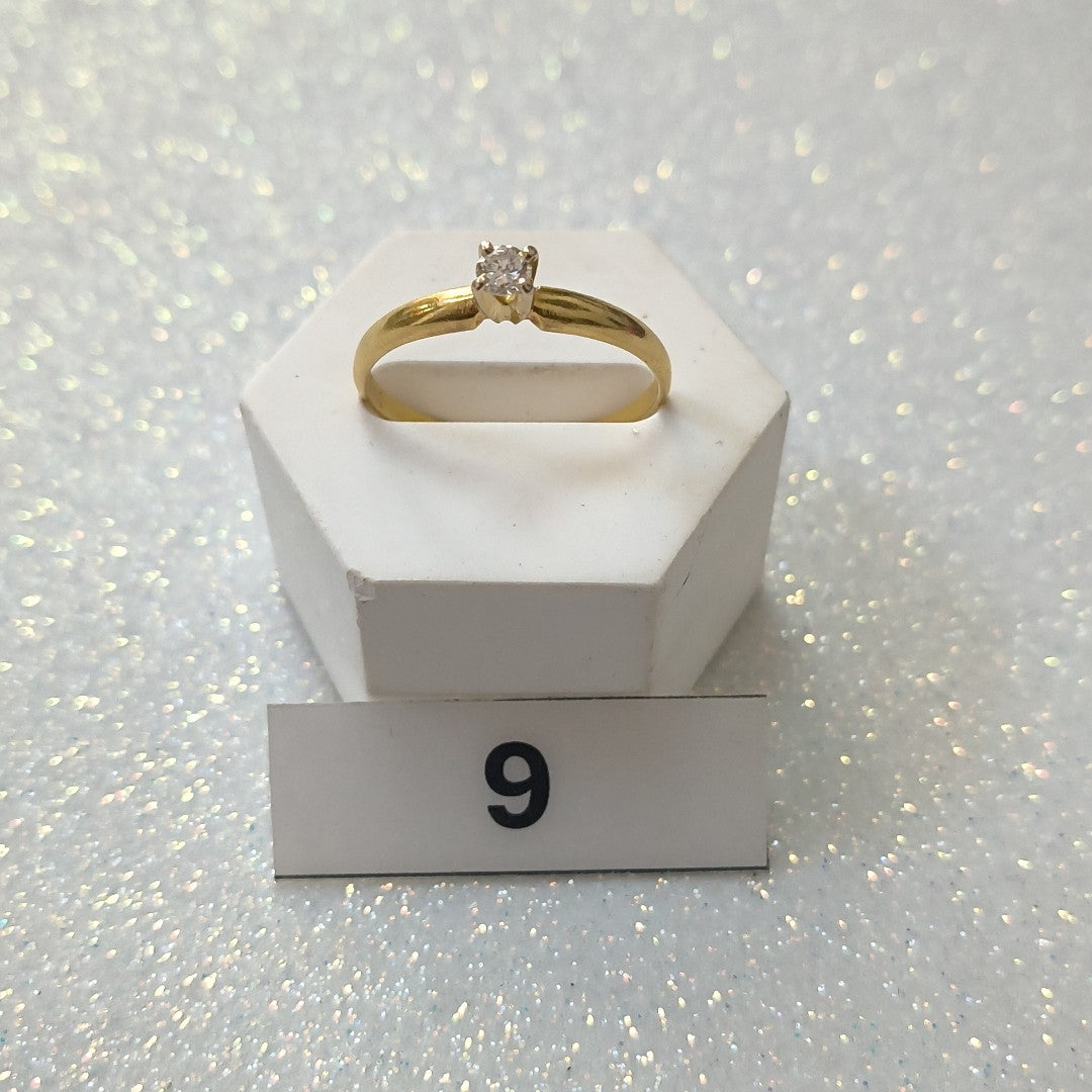 SOLITARIO ORO 14 K 2 GRMS (SEMINUEVO)