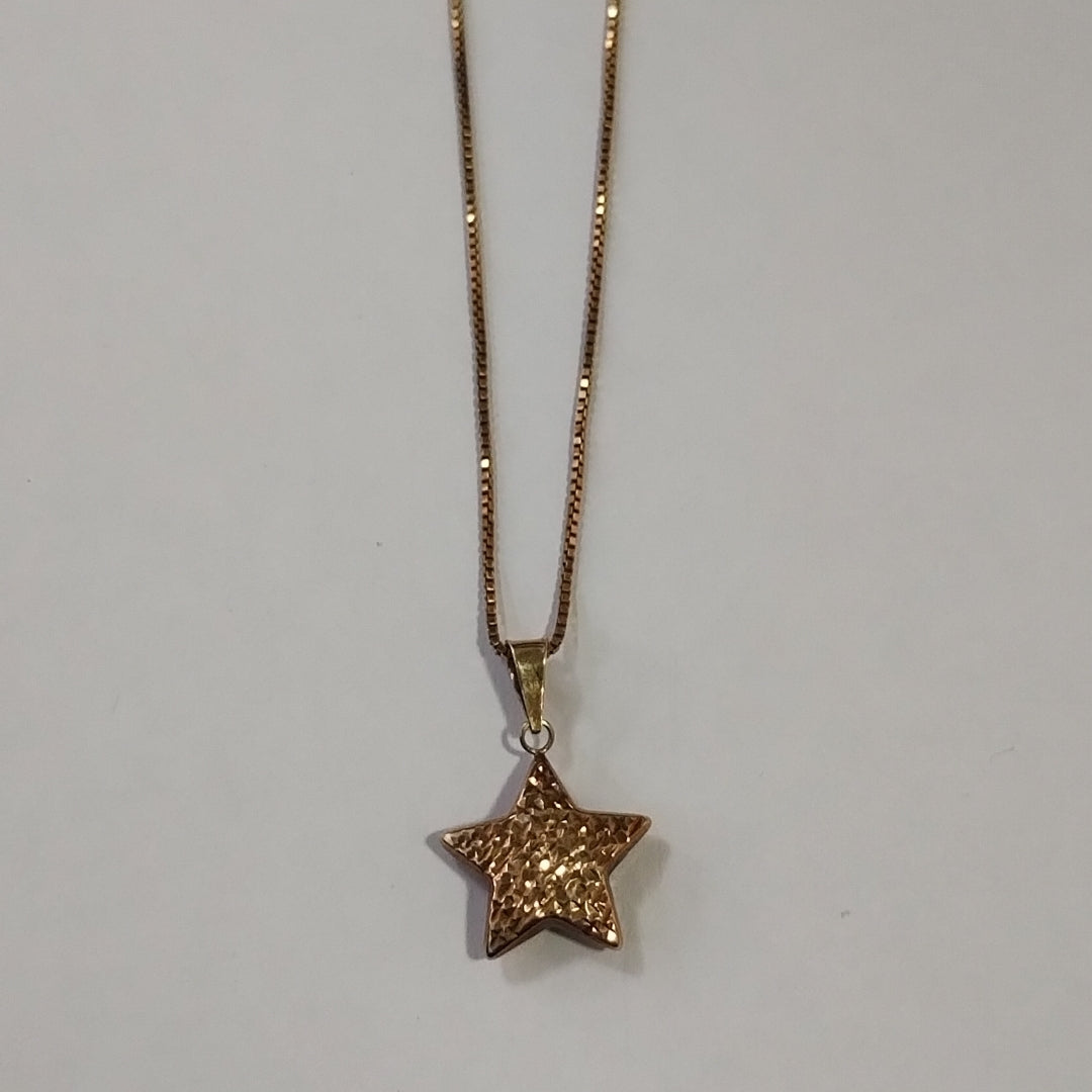 CADENA, DIJE ORO 10 K 2.6 GRMS (SEMINUEVO)