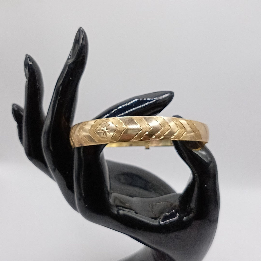 PULSERA RIGIDA ORO 10 K 7,80 GRMS (SEMINUEVO)