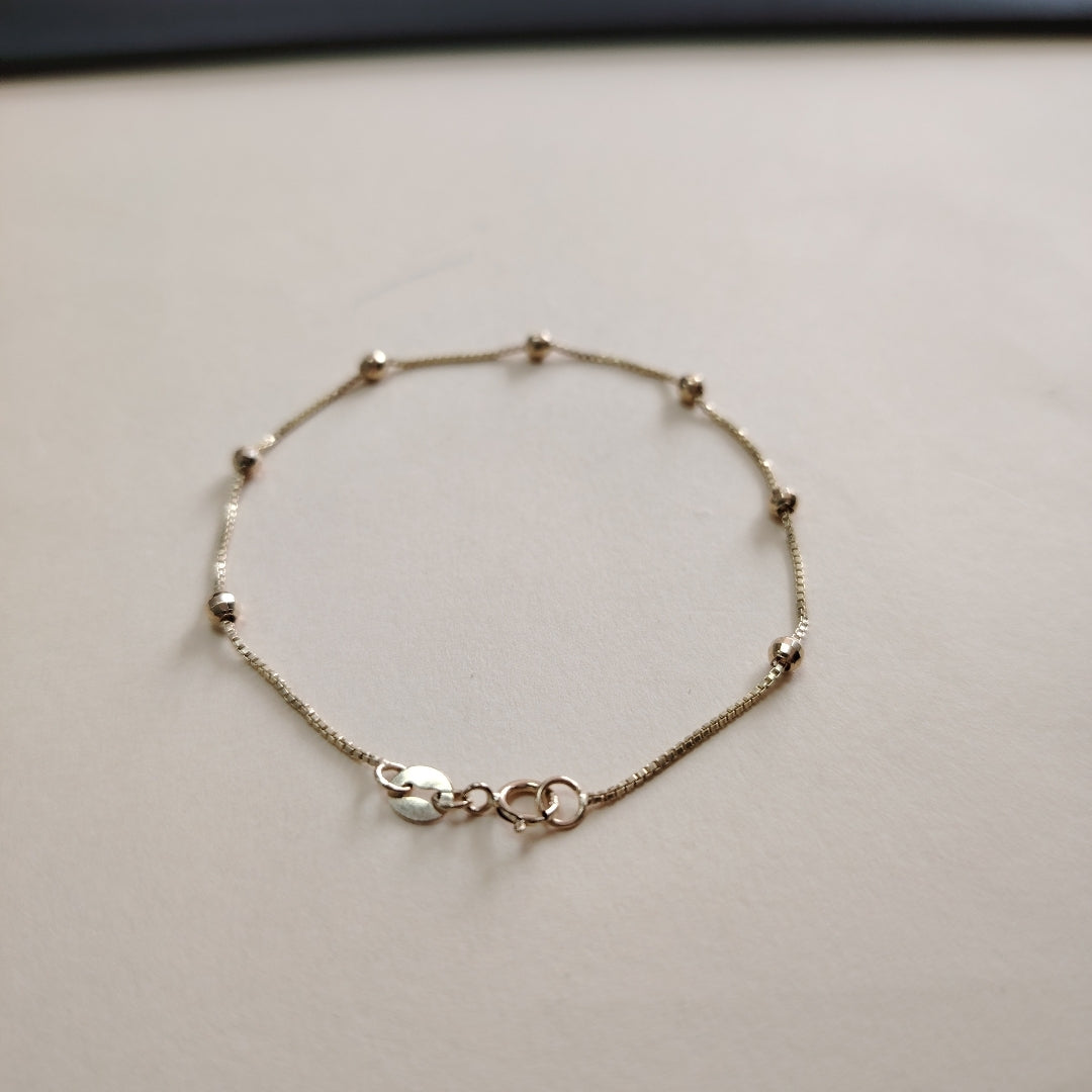 PULSERA ESPECIAL CON BOLITAS 14K 18 CM 1.4 GR (NUEVO)