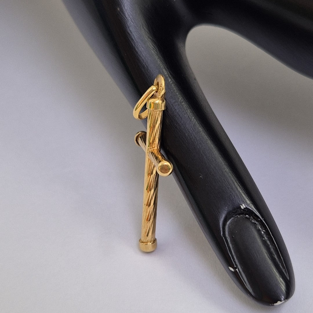 CRUZ ORO 14 K 0.9 GRMS (SEMINUEVO)